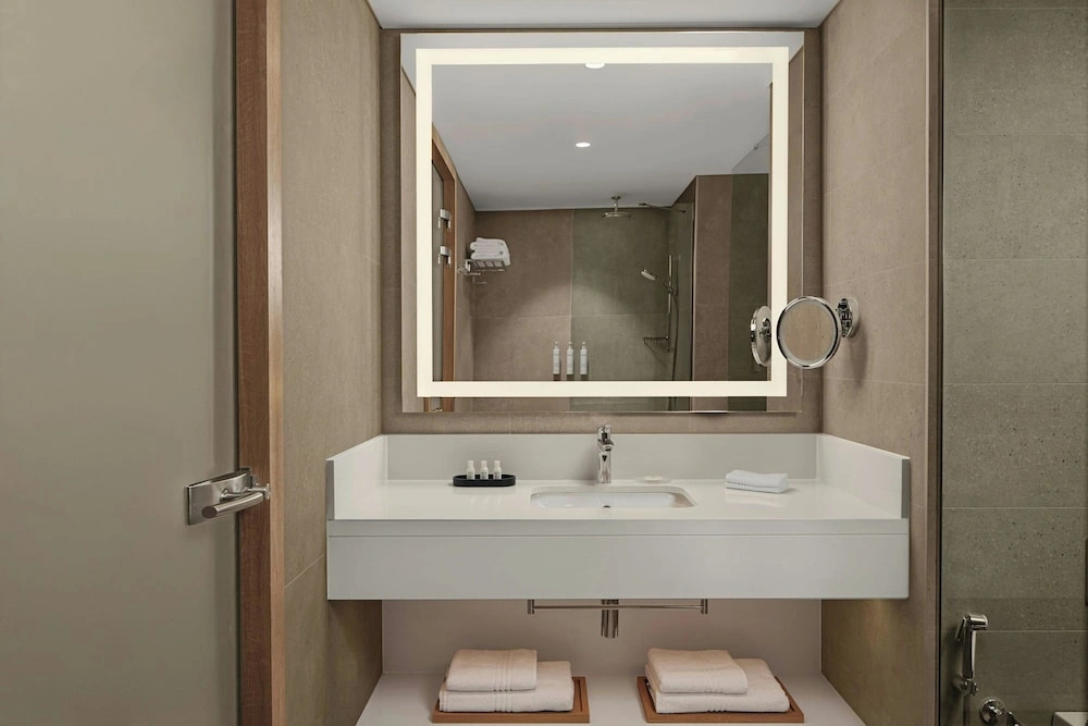 Photo - Courtyard By Marriott Dakar Diamniadio