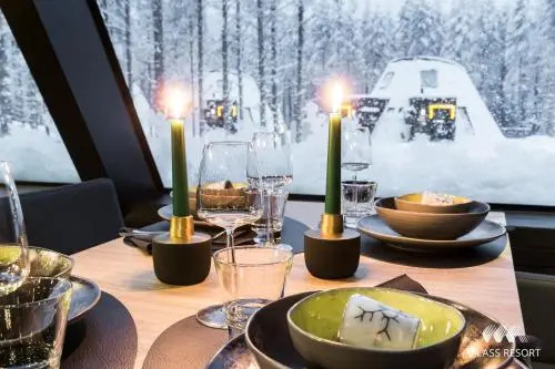 Photo - Glass Resort