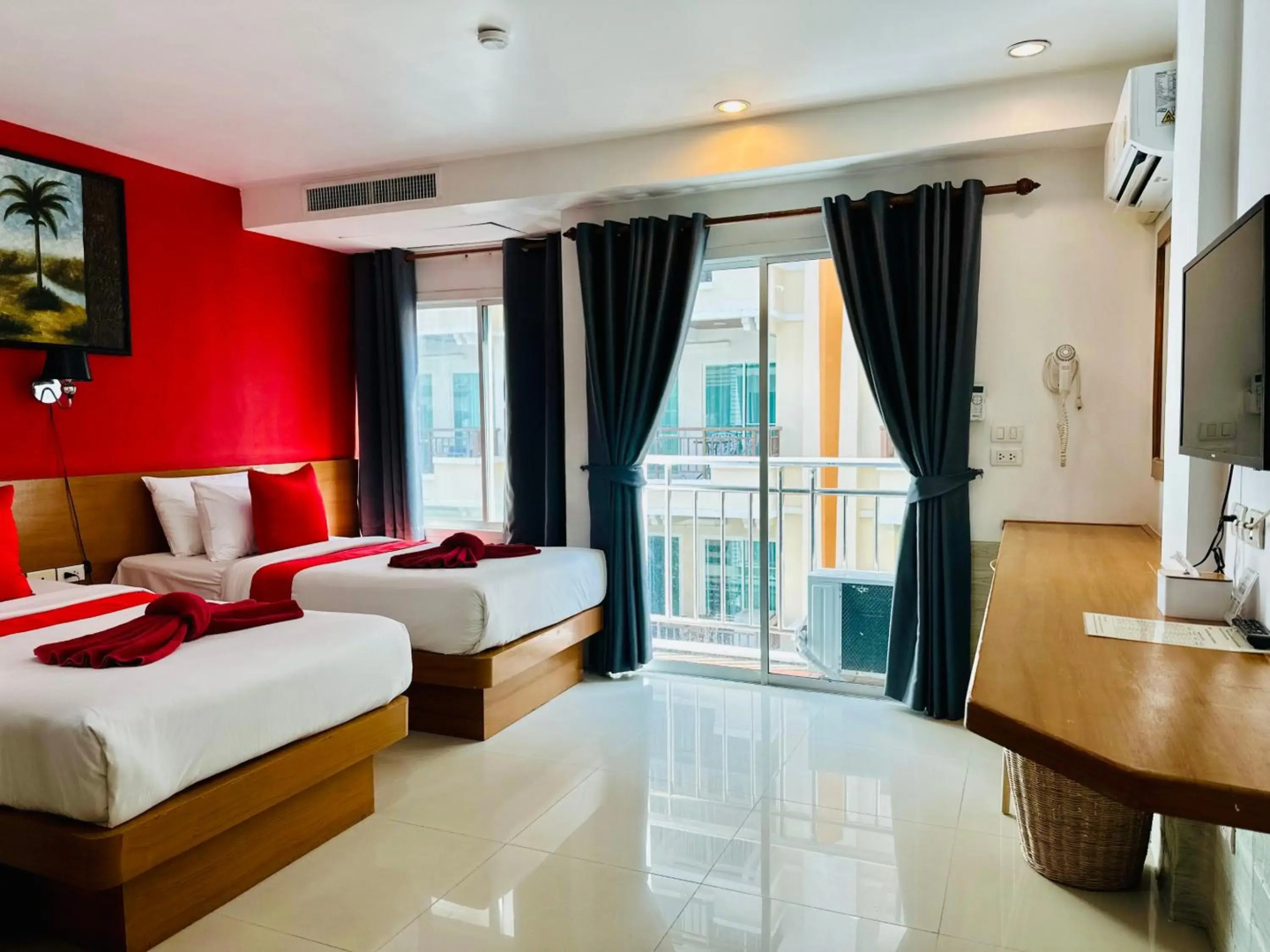 Foto - PJ Patong Resortel