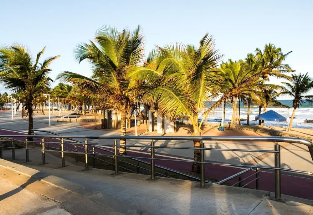 Foto - Farol de Itapuã Praia Hotel