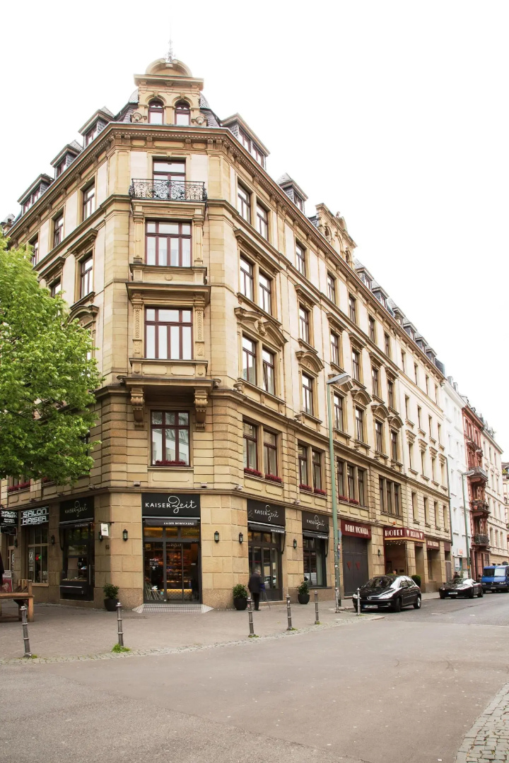 Photo - Victoria Hotel