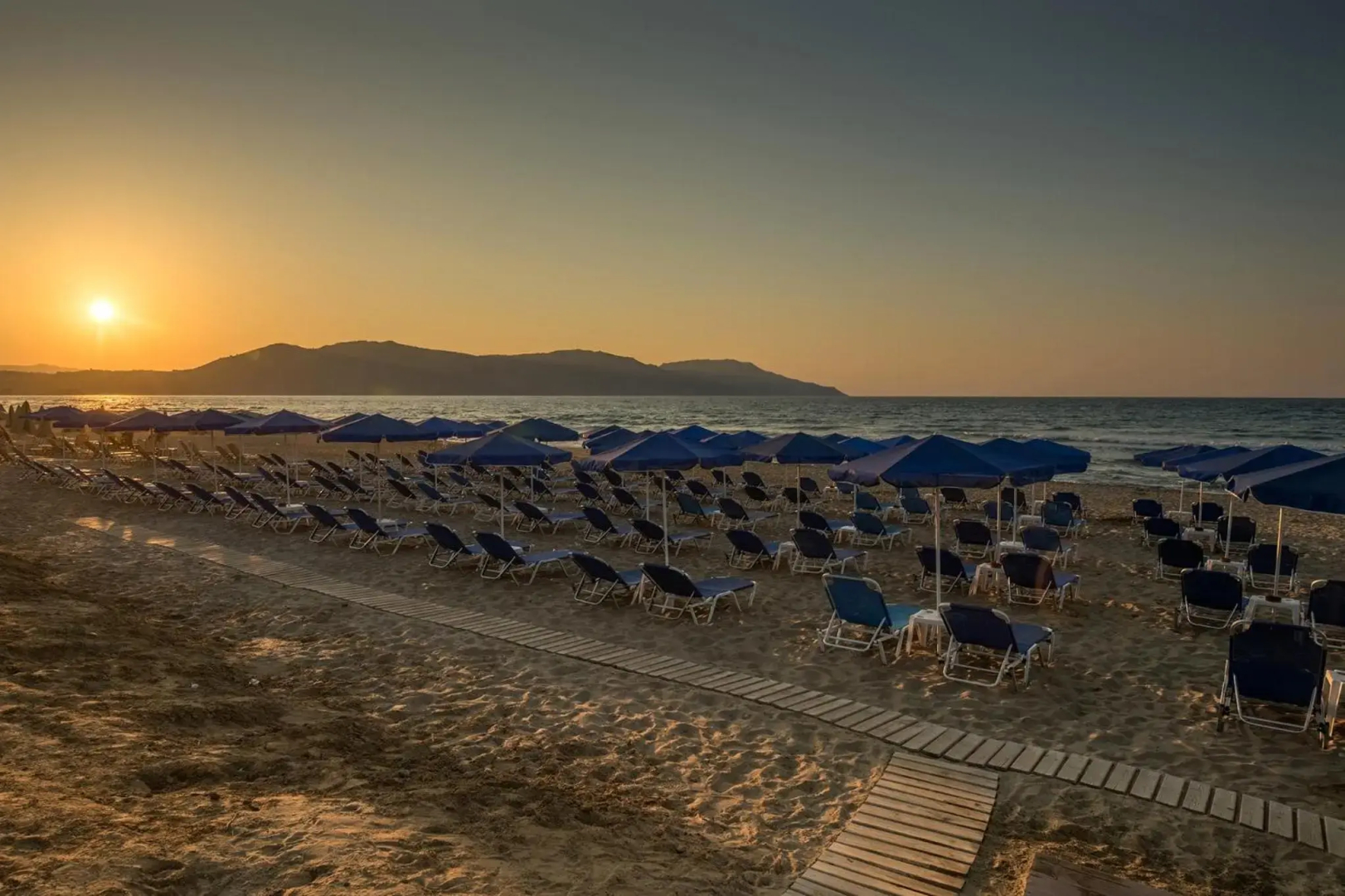 Photo - Happy Days Beach Hotel