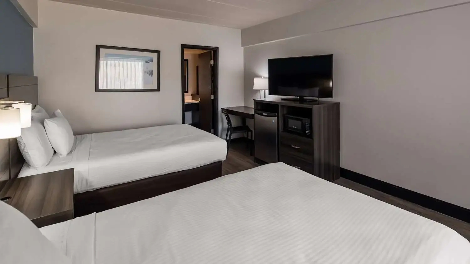 Photo - SureStay Hotel by Best Western Virginia Beach Royal Clipper