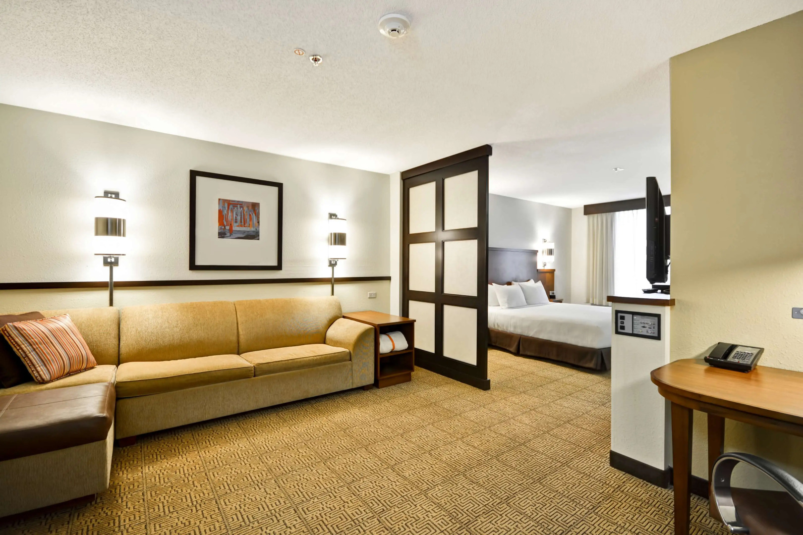 Photo - Hyatt Place Chicago/Naperville/Warrenville
