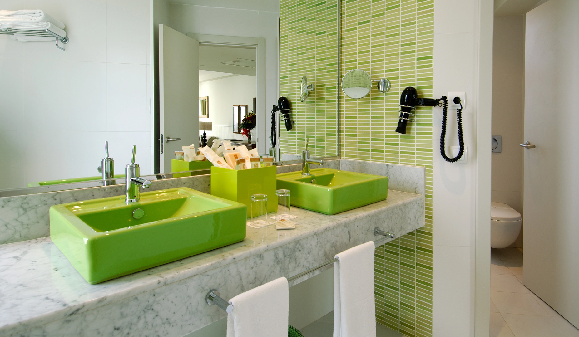 Photo - The Salmar - New Opening