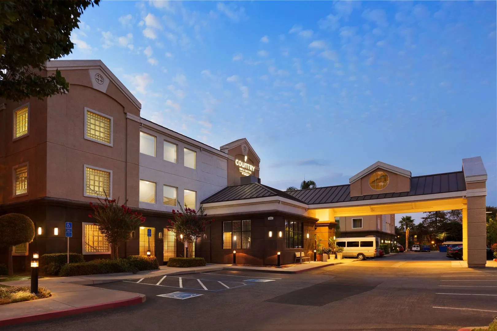 Photo - Country Inn & Suites by Radisson, San Jose International Airport, CA