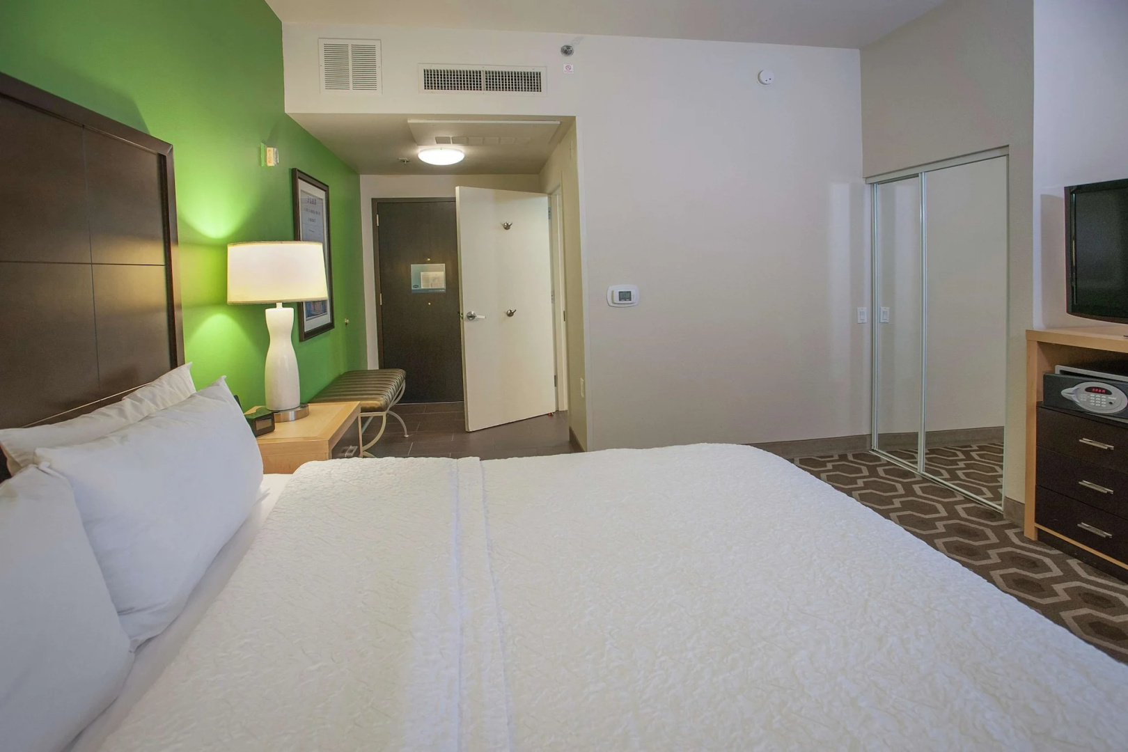 Photo - Hampton Inn & Suites New Orleans Downtown (French Qtr Area)