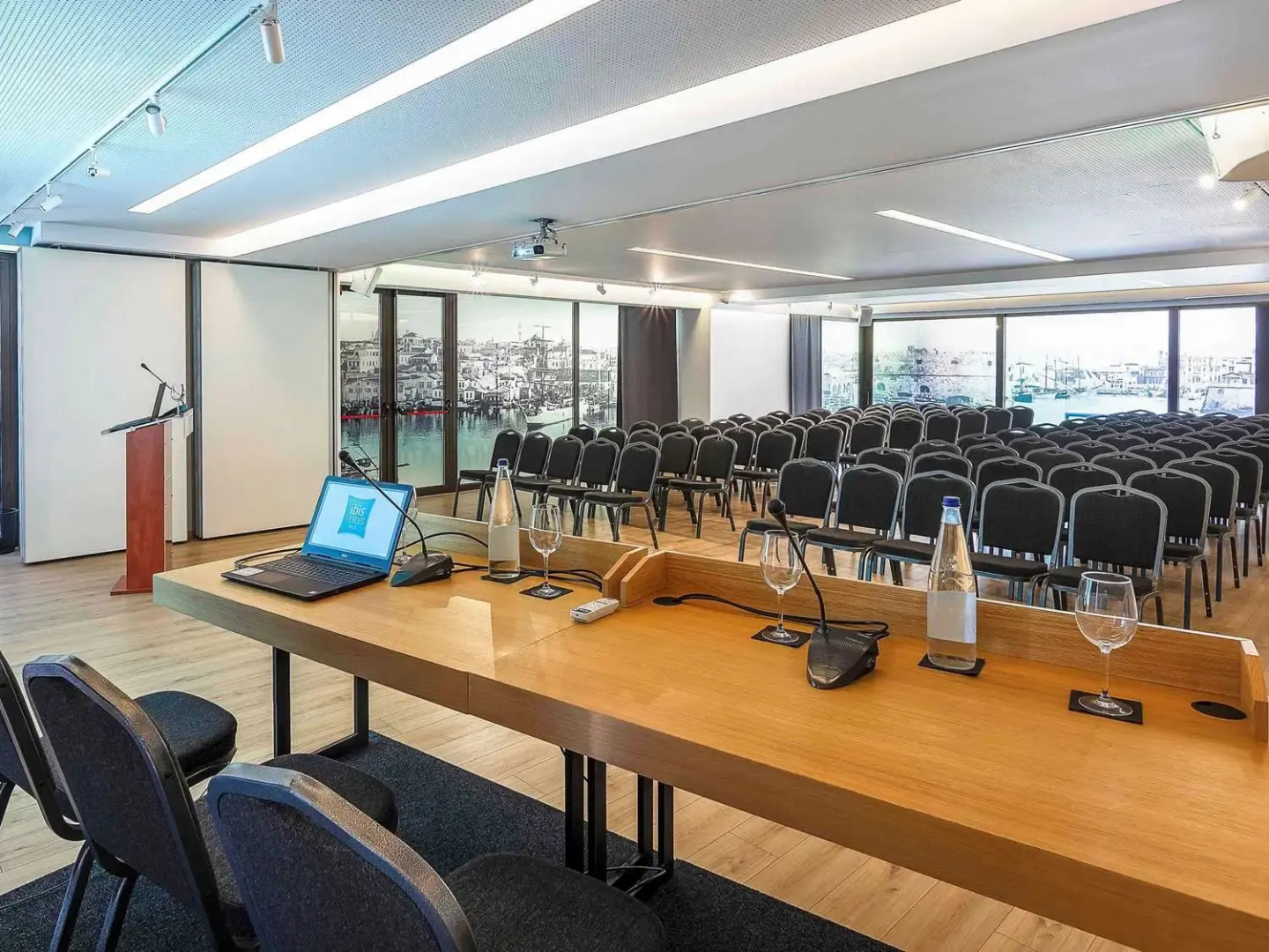 Foto - Ibis Styles Heraklion Central