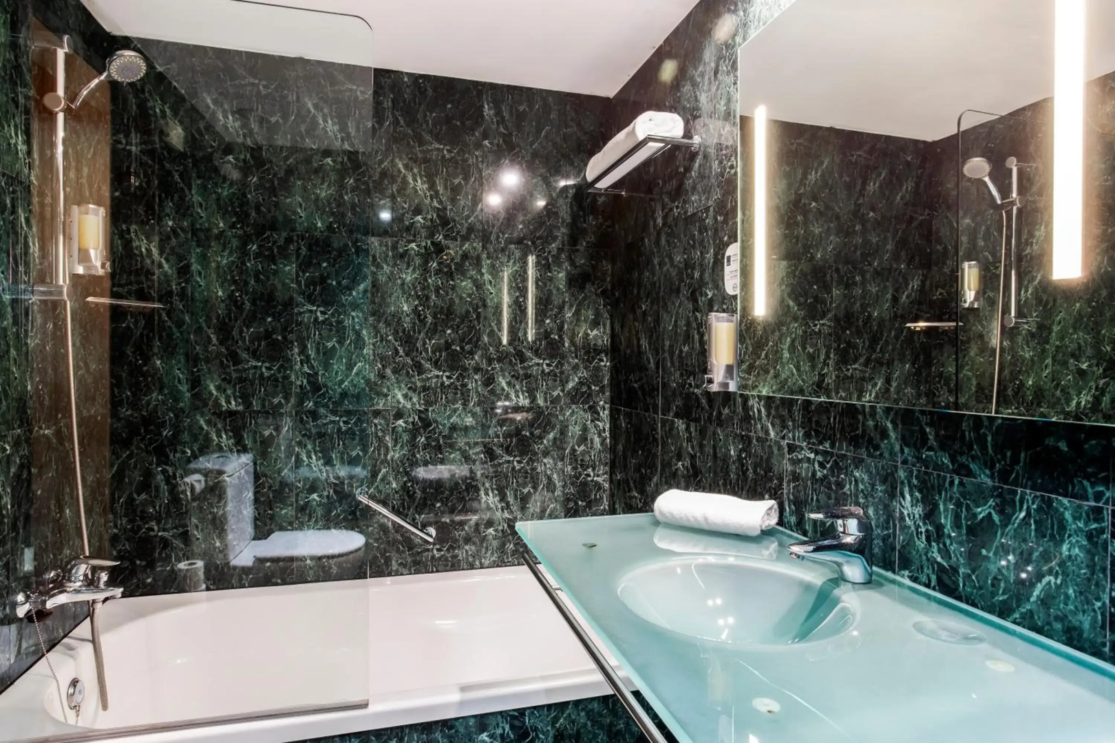 Photo - Hotel Tagomago