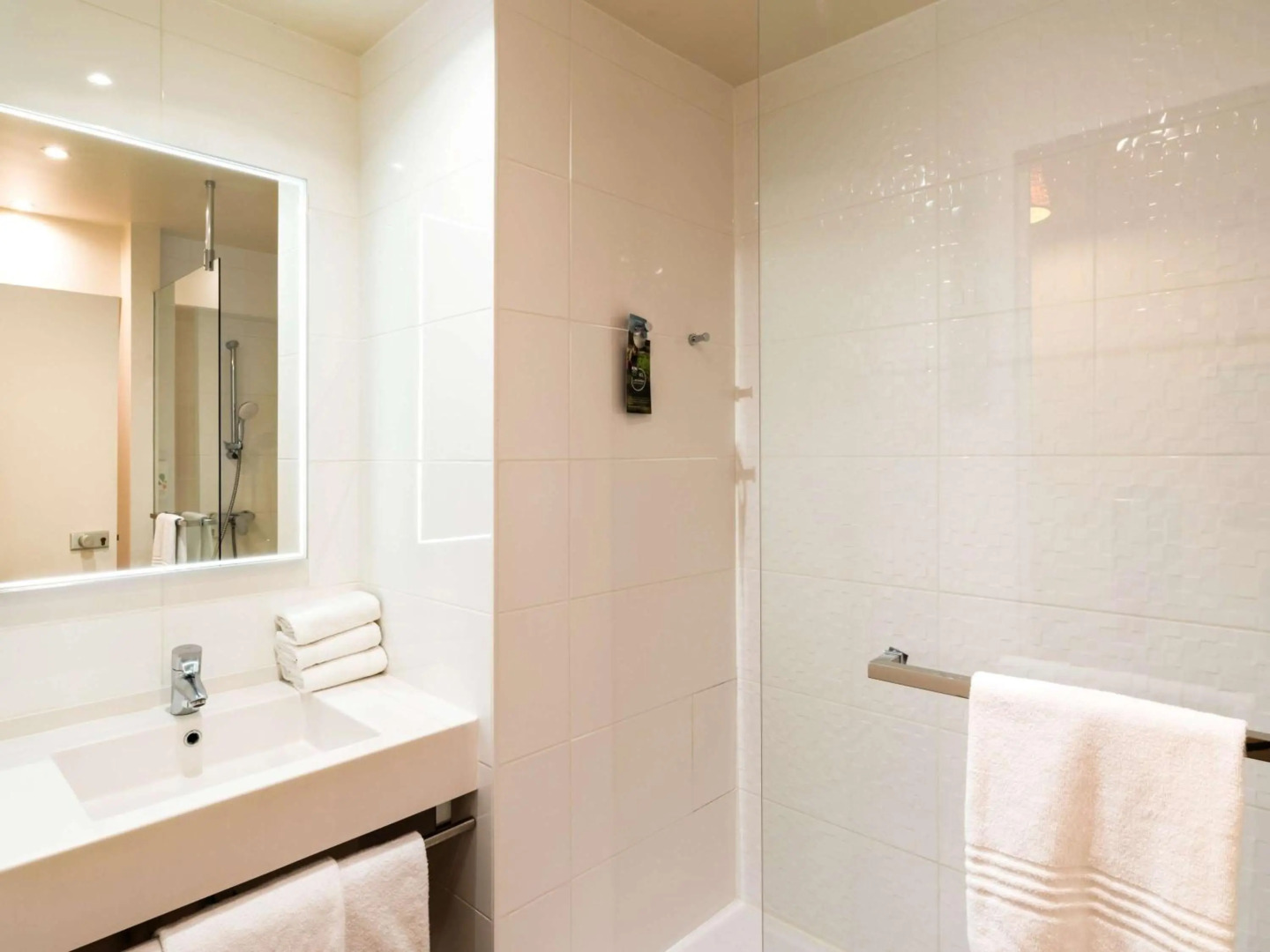 Photo - Hotel Acanthe - Boulogne Billancourt