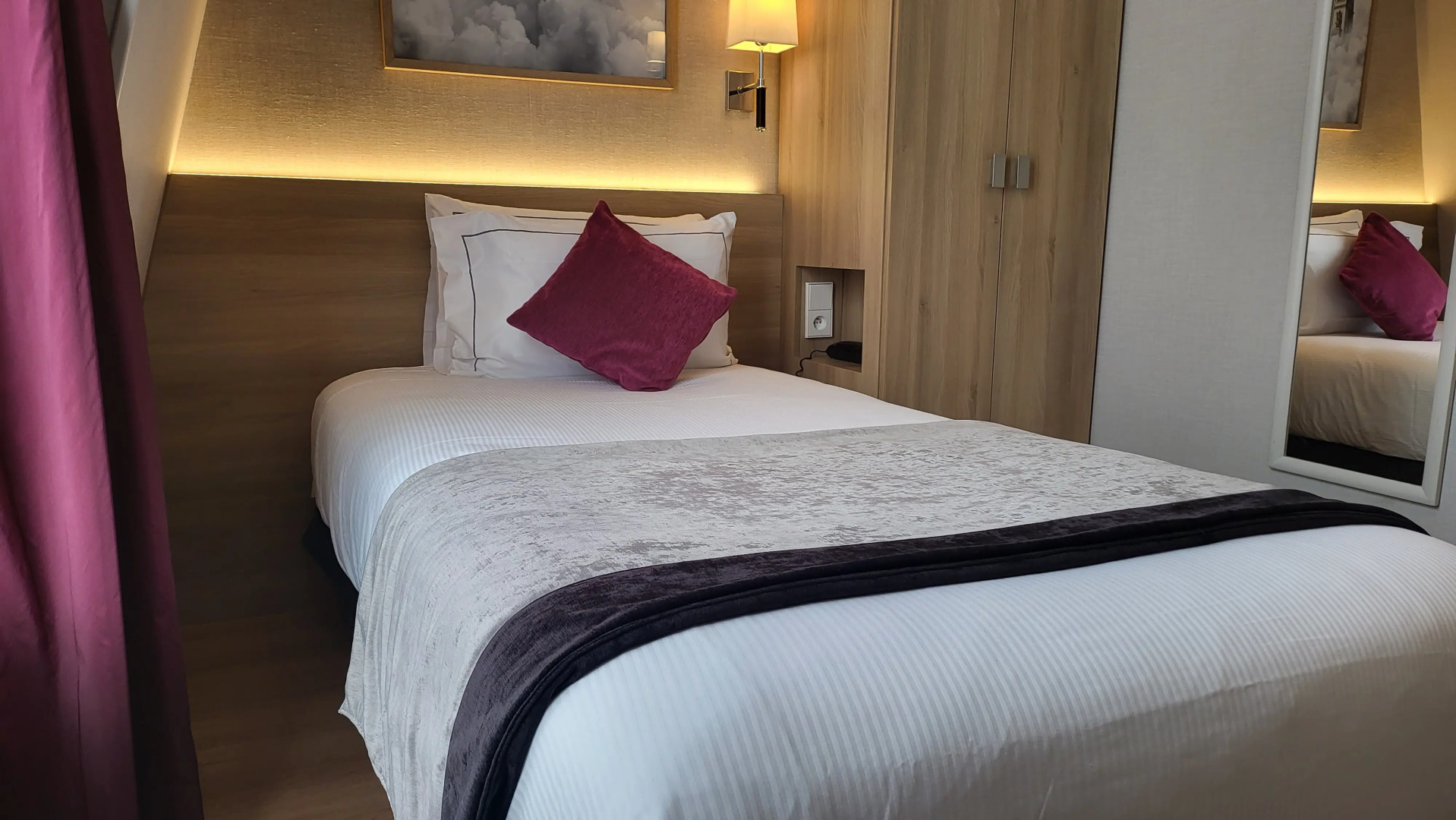 Photo - Magda Champs Elysées