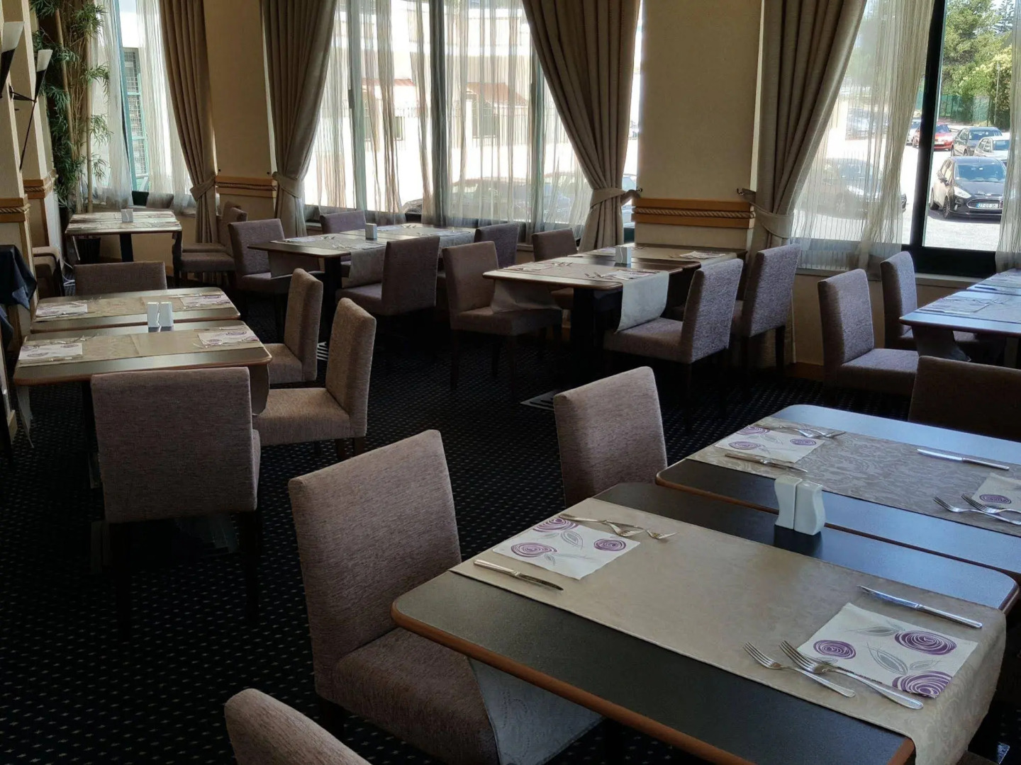 Photo - Riviera Hotel