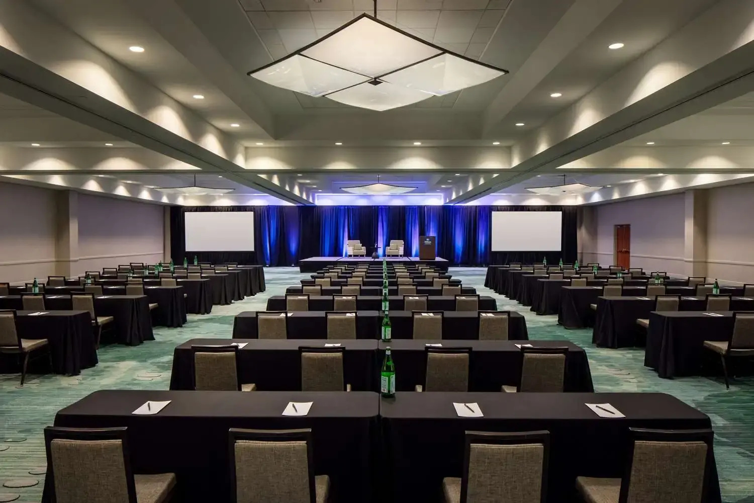 Photo - Hilton St. Petersburg Carillon Park