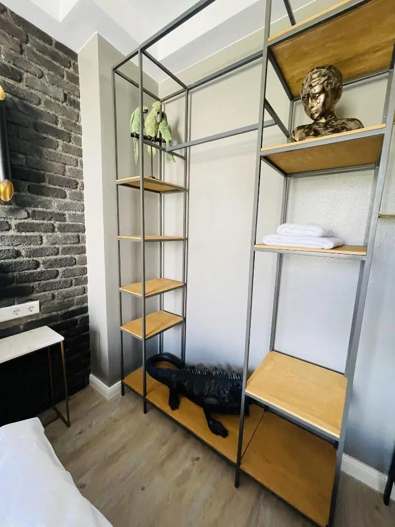Photo - IQ Hotel