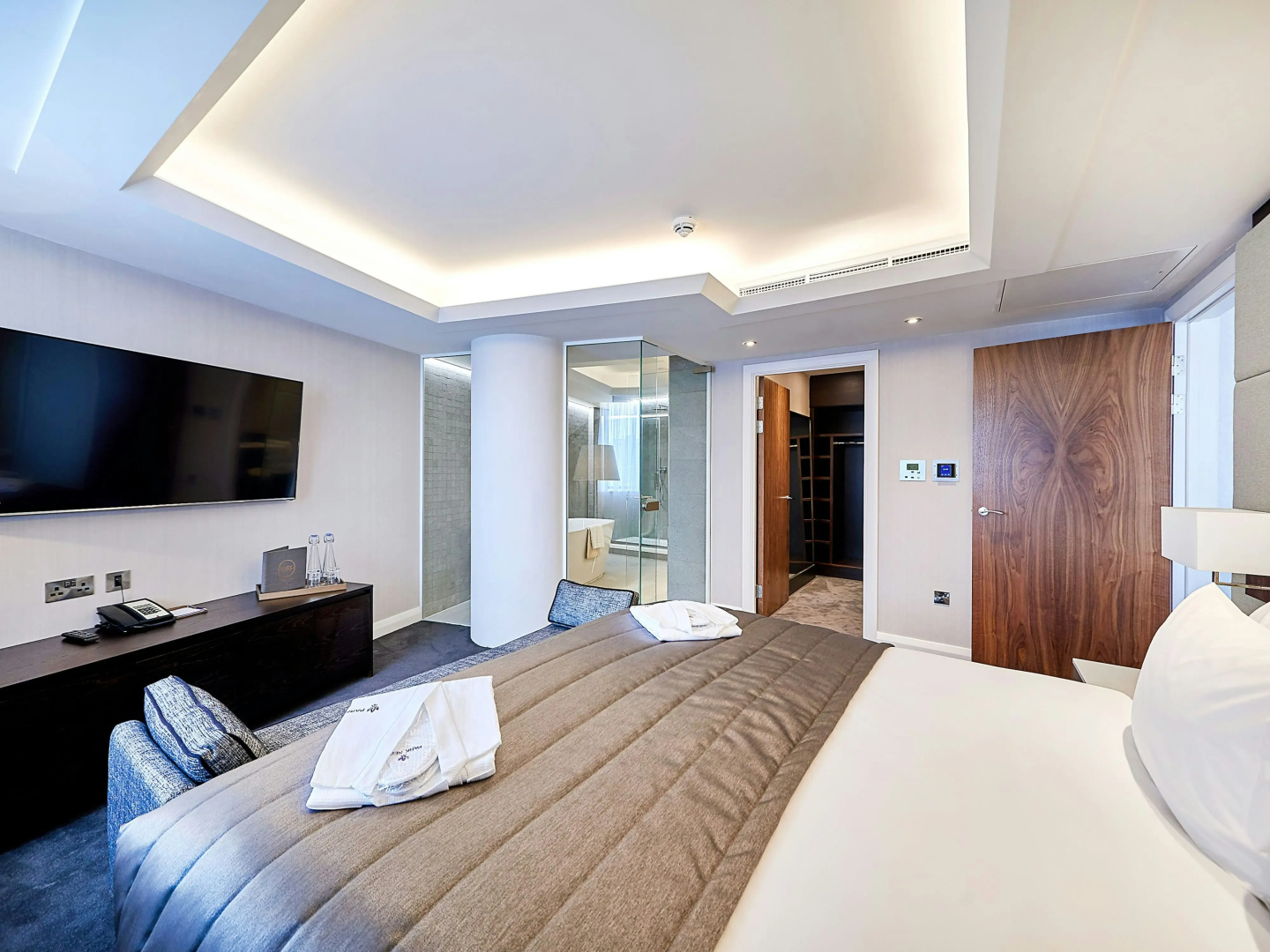 Photo - Park Regis Birmingham