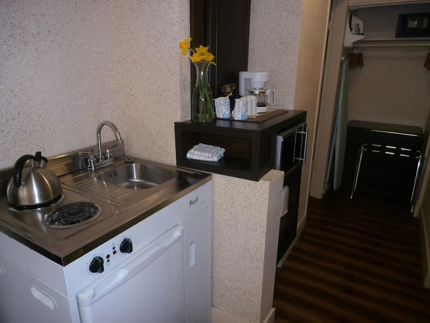 Photo - Opportune Hotel