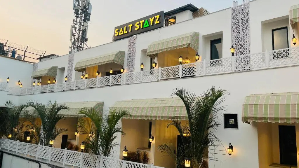 Photo - Saltstayz Autograph Connaught Place