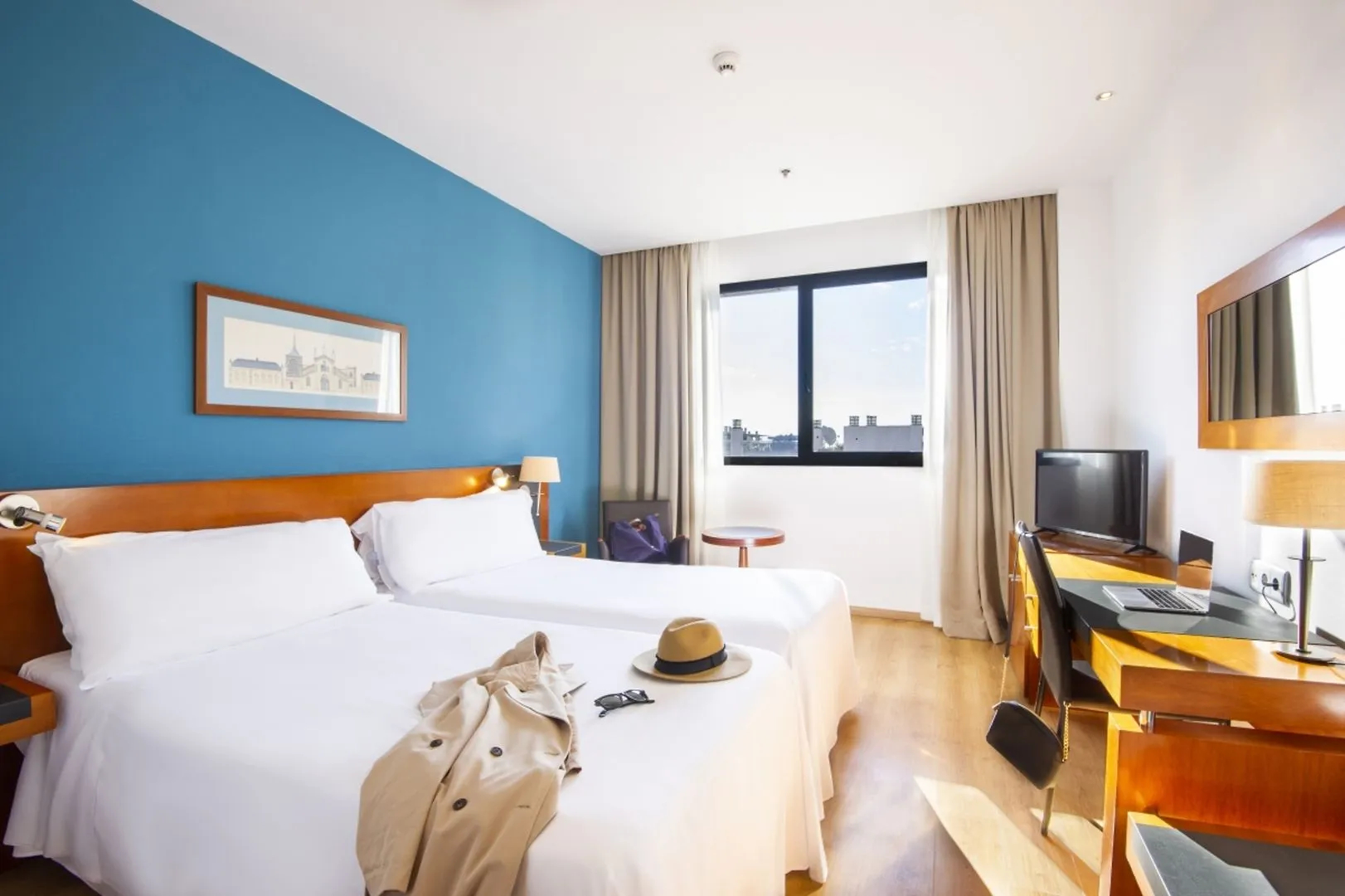 Photo - INNSiDE Valencia Oceanic