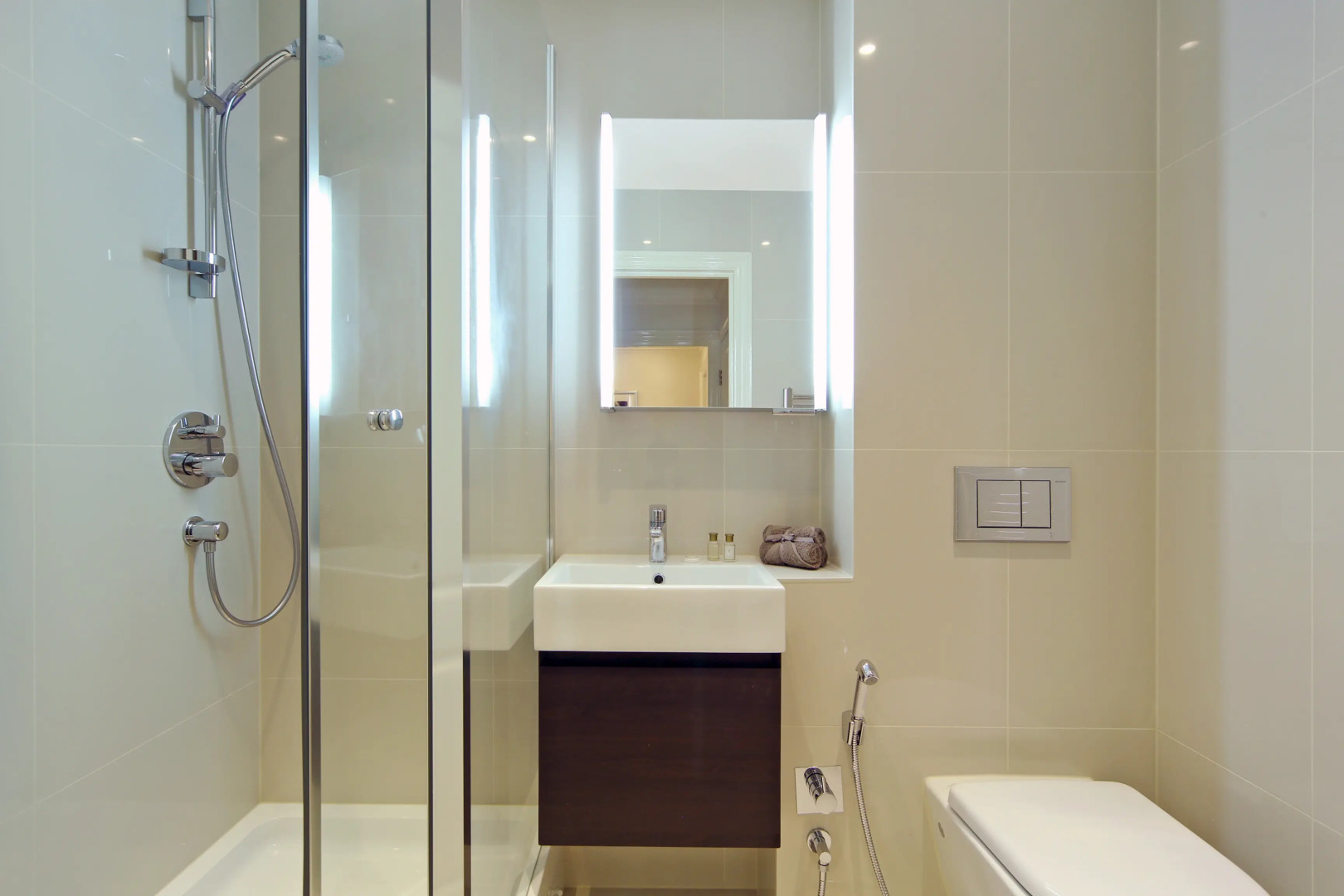 Foto - Queensgate Court Apartments