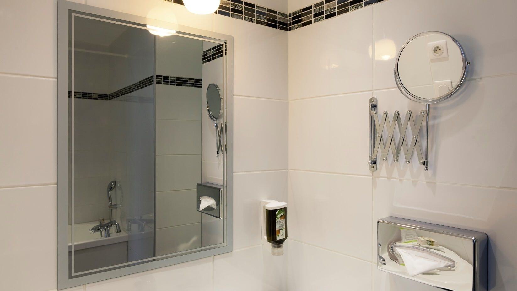 Photo - Le Phénix Hôtel