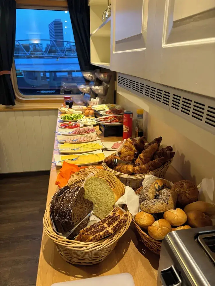 Photo - Hotelboat Iris