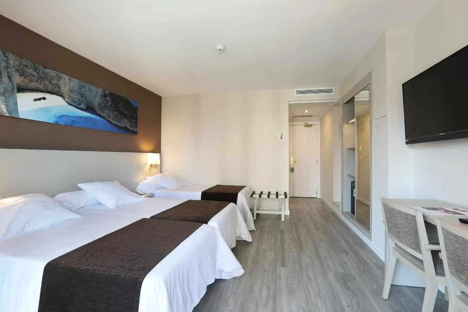 Photo - Helios Benidorm