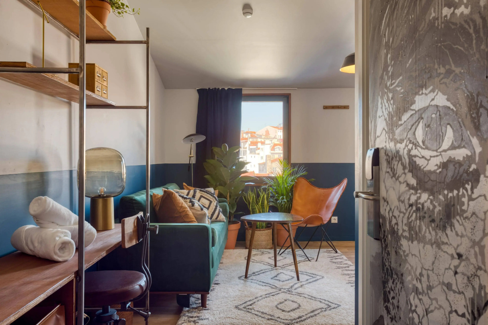 Photo - Secret Patio Lisbon