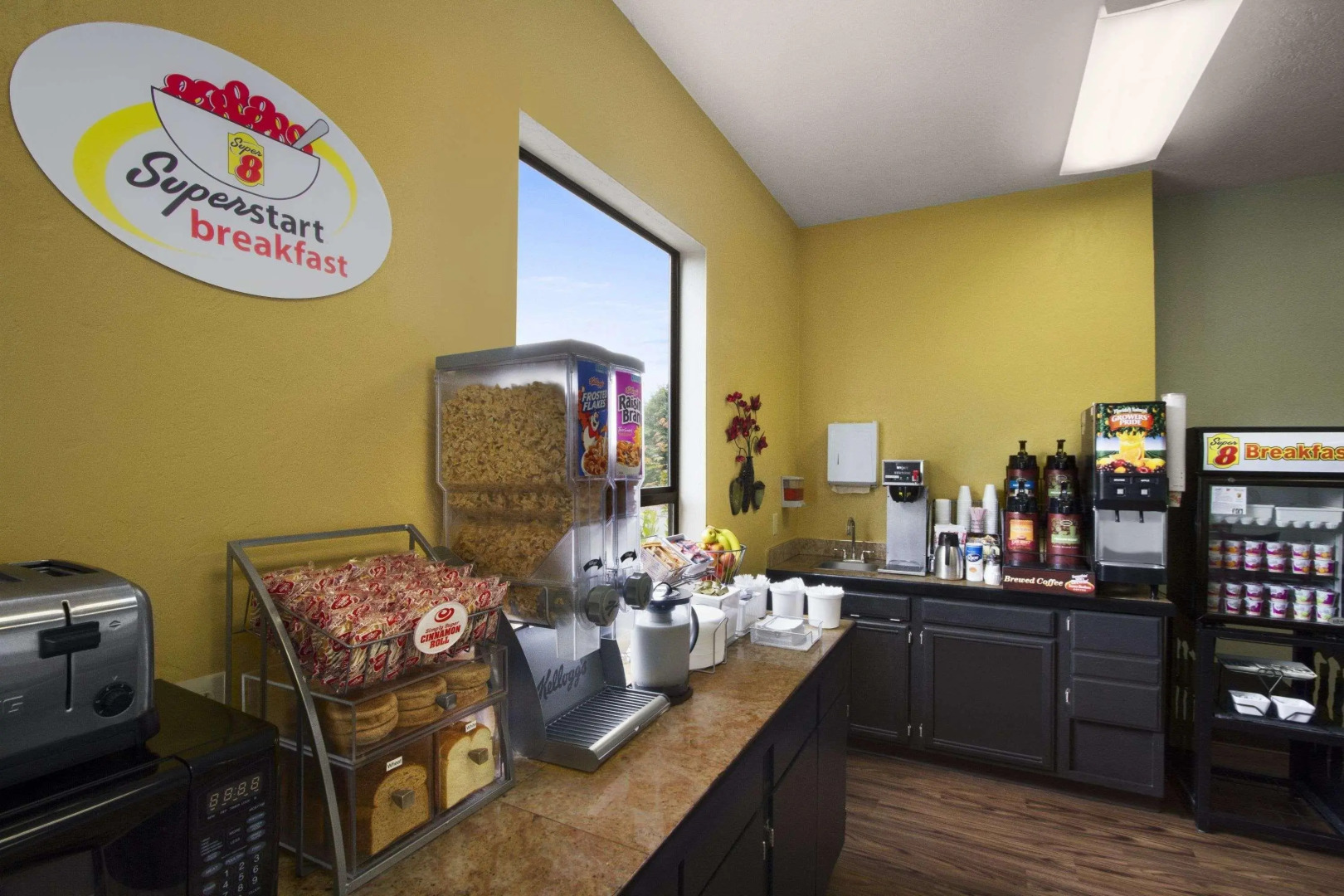 Photo - Super 8 by Wyndham Port Angeles at Olympic National Park