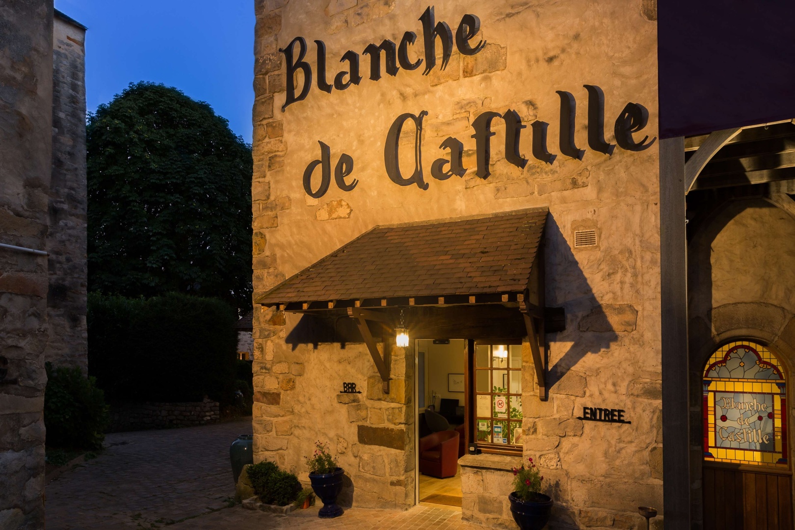 Foto - Best Western Blanche De Castille Dourdan