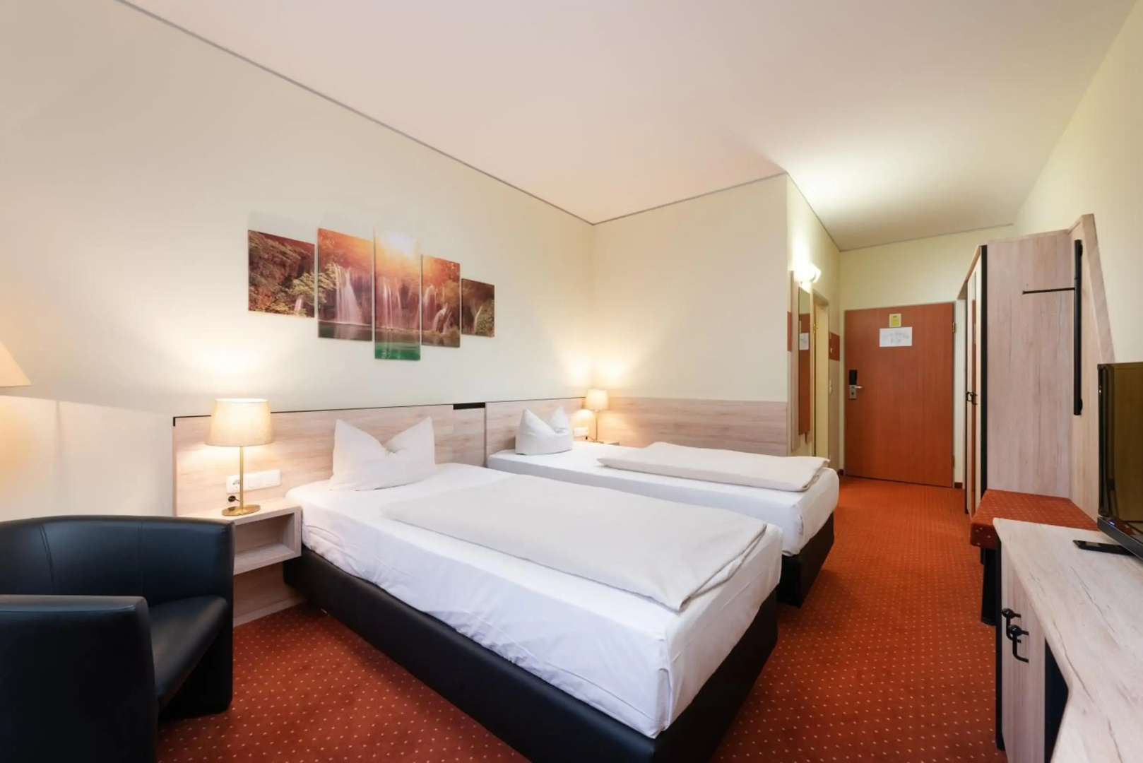 Foto - NOVINA HOTEL Südwestpark