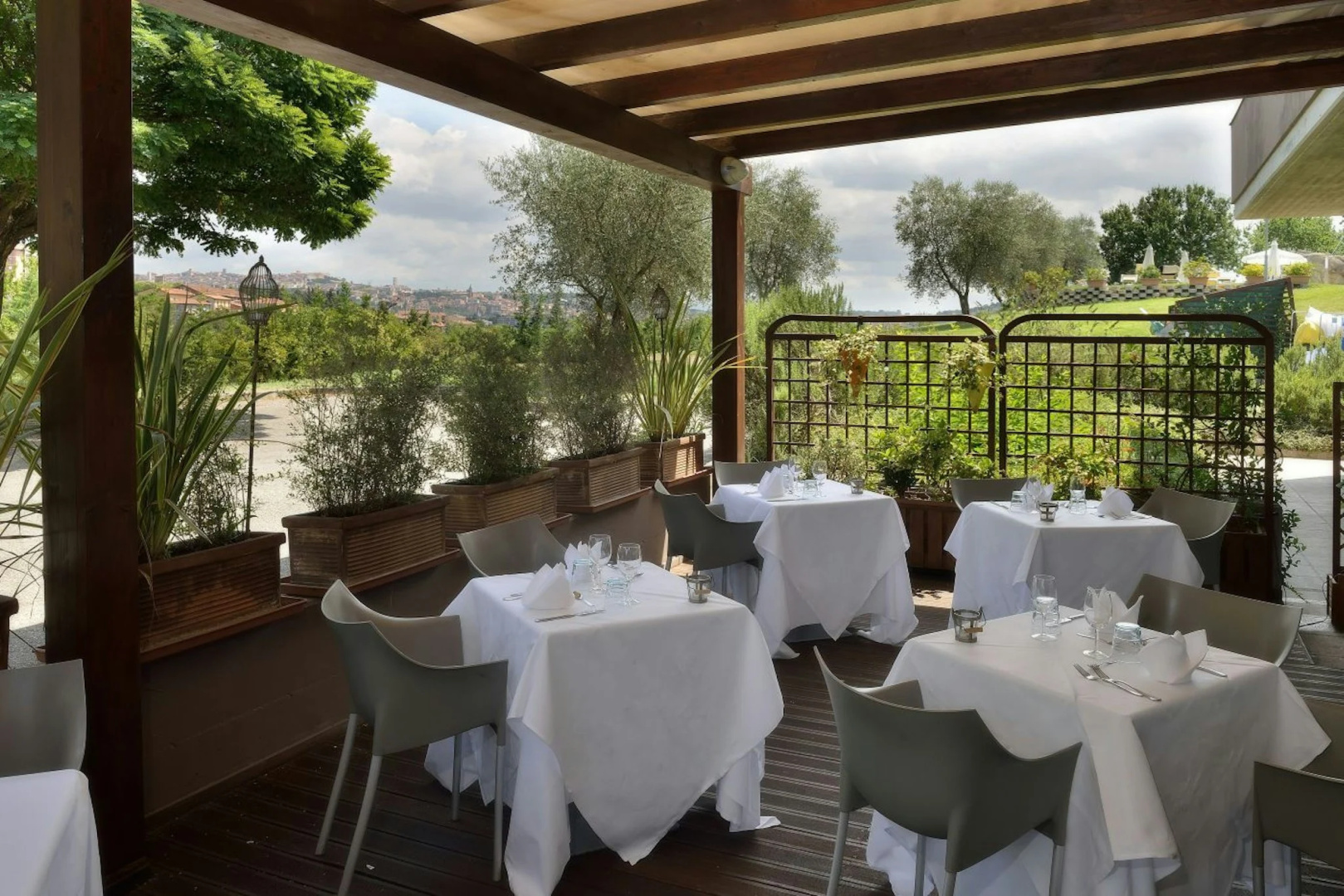 Photo - La Meridiana Bleisure Hotel