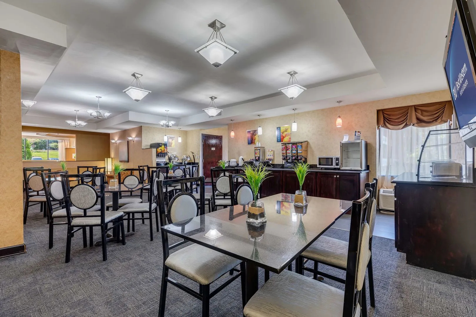 Foto - SureStay by Best Western Charlotte Matthews