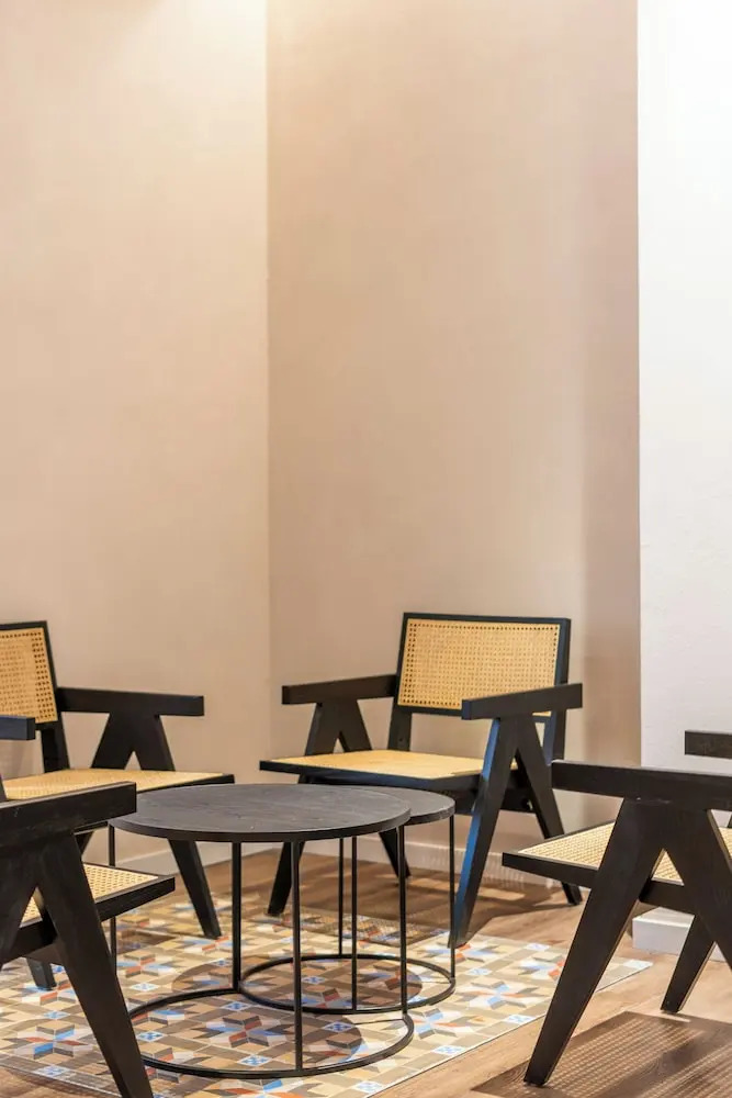 Foto - VLC HOST - Reina 168