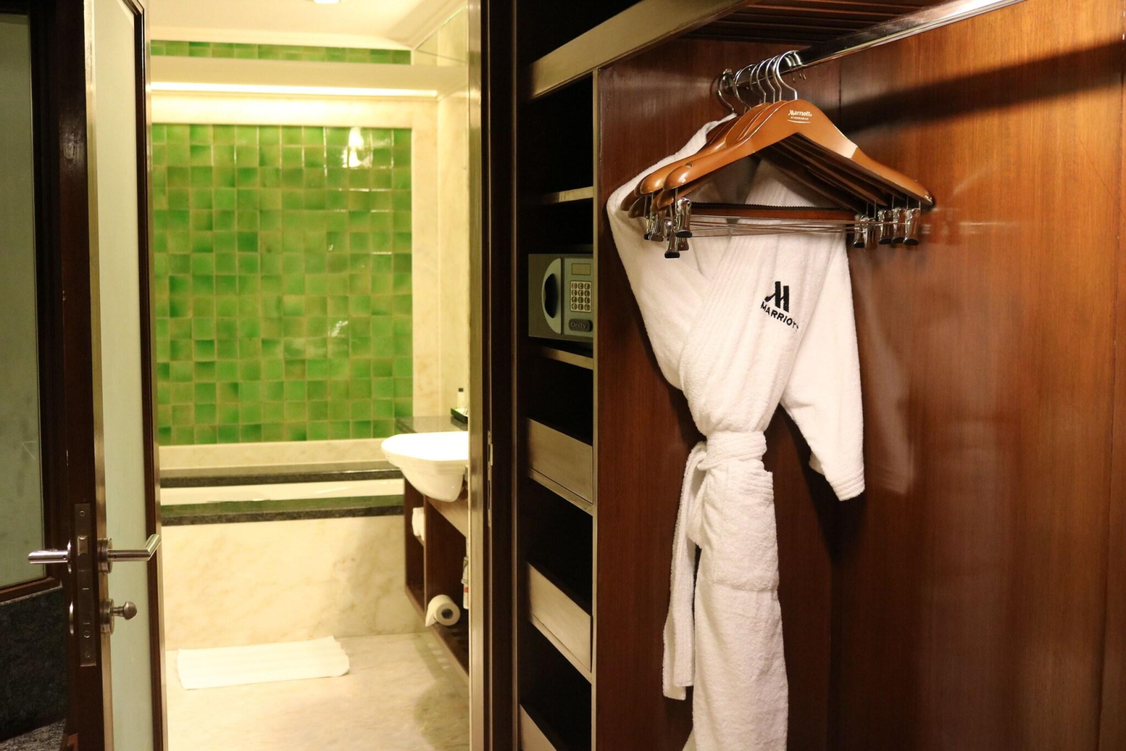 Photo - Hyderabad Marriott Hotel & Convention Centre