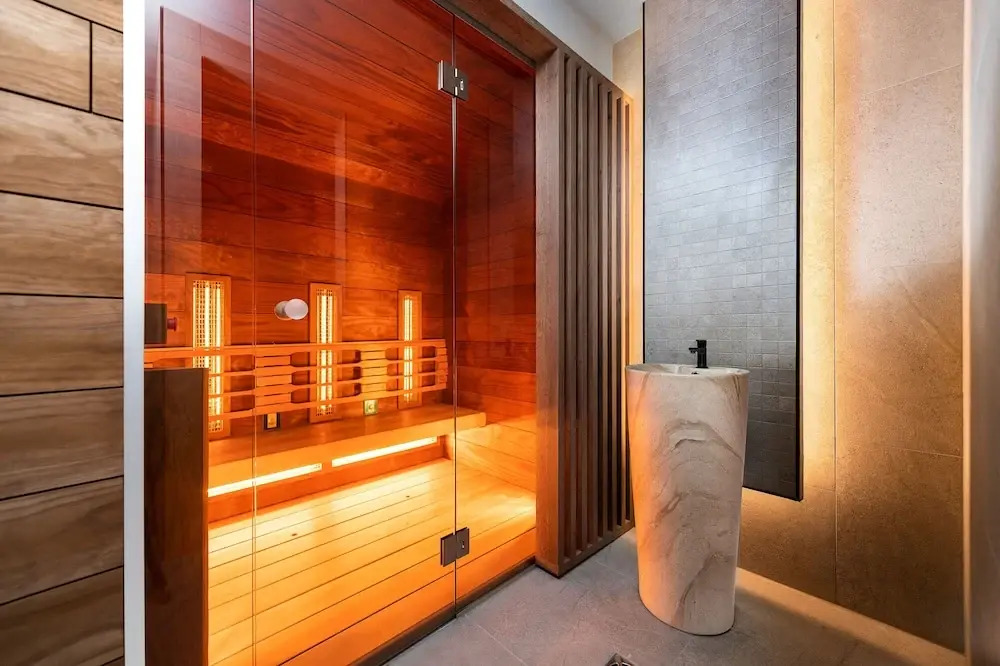 Photo - Three Corners Avenue Hotel