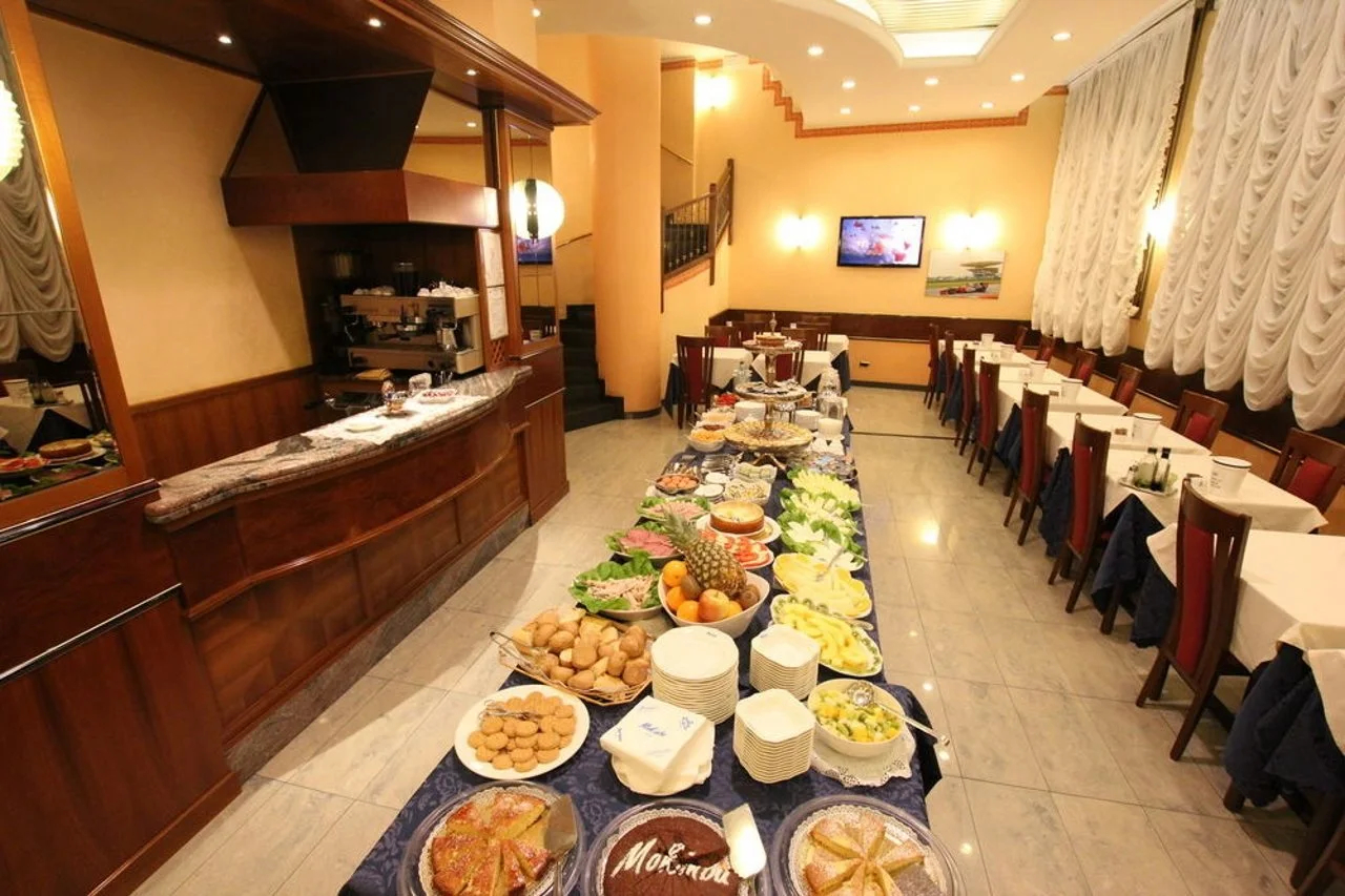 Photo - Mokinba Hotels King