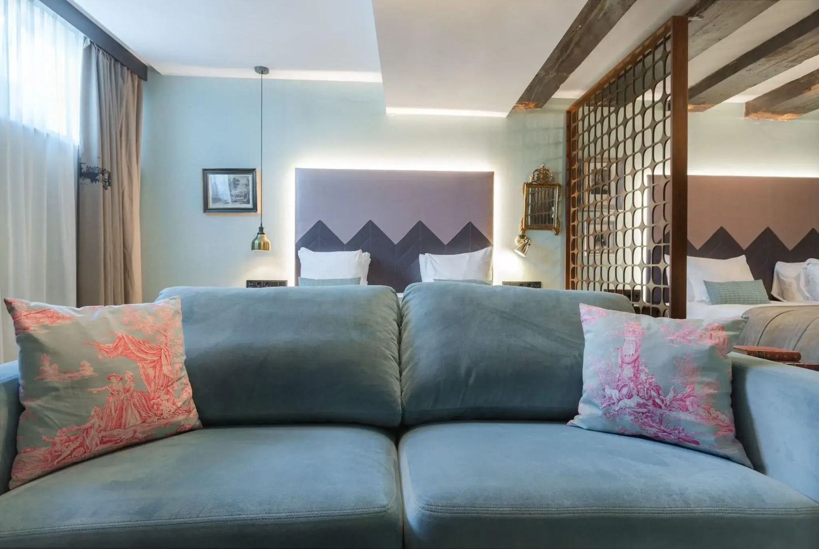 Photo - The Hendrick's Hotel