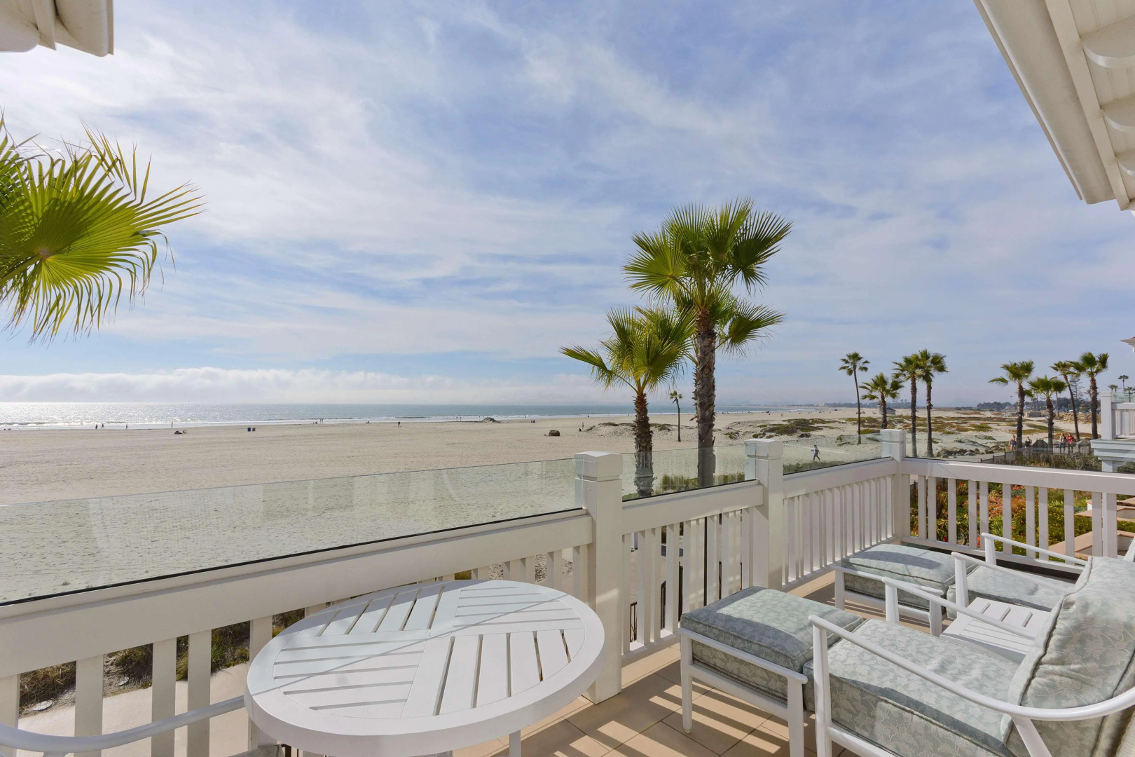 Photo - Beach Village at The Del, LXR Hotels & Resorts