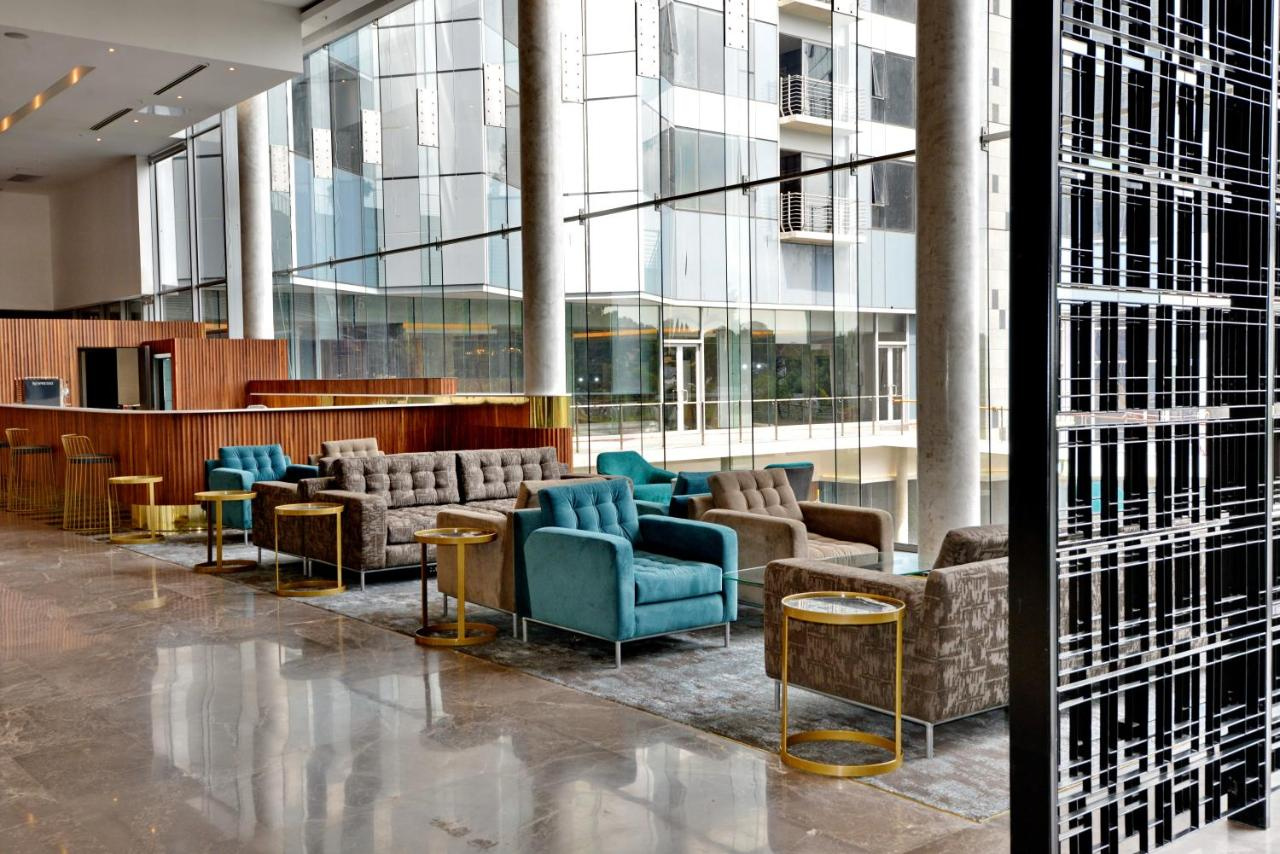 Photo - @Sandton Hotel
