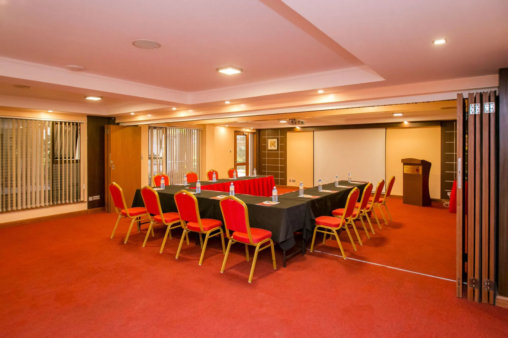 Foto - Waridi Paradise Hotel & Suites