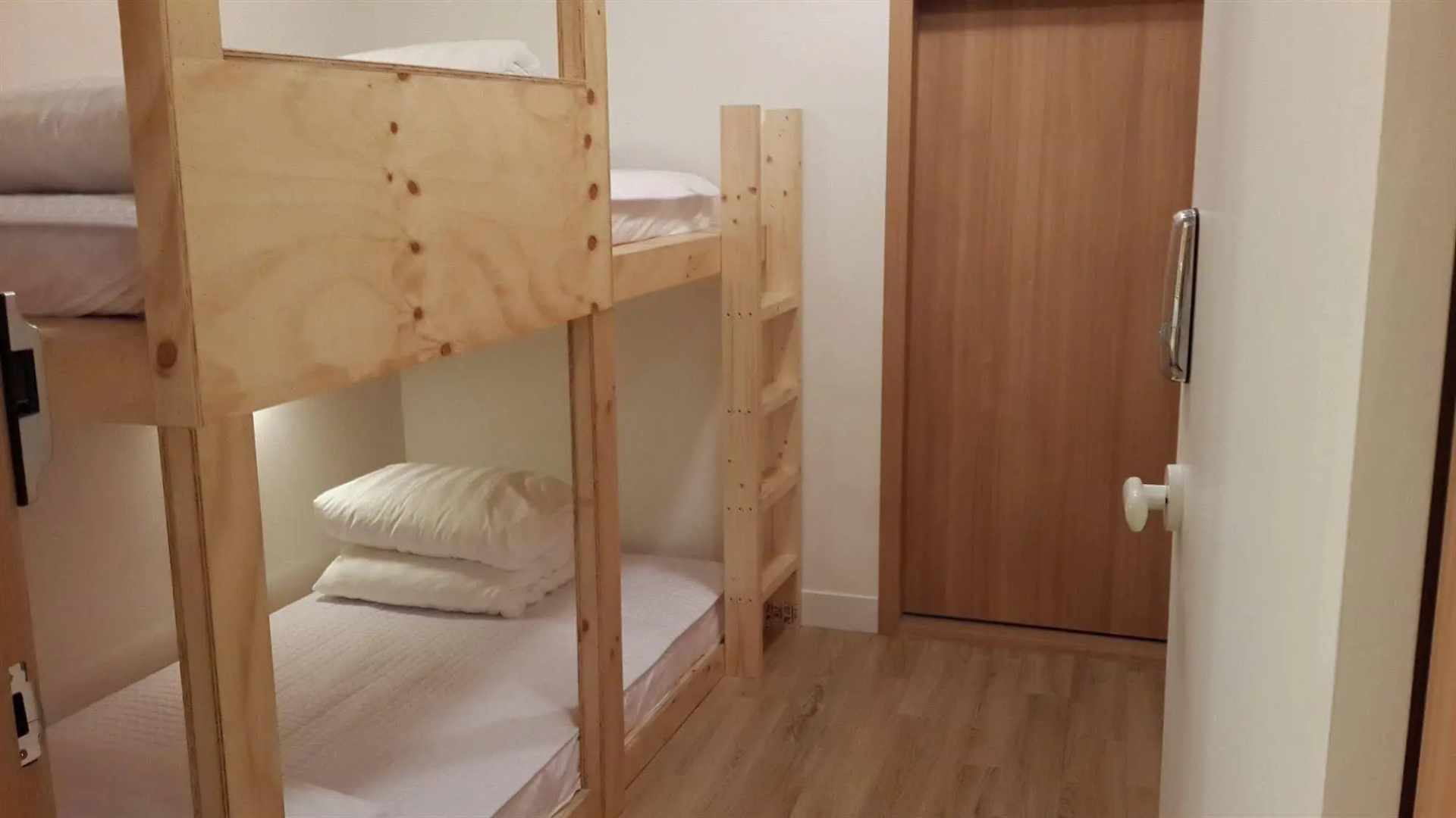 Photo - High Street Guest House Hongdae - Hostel