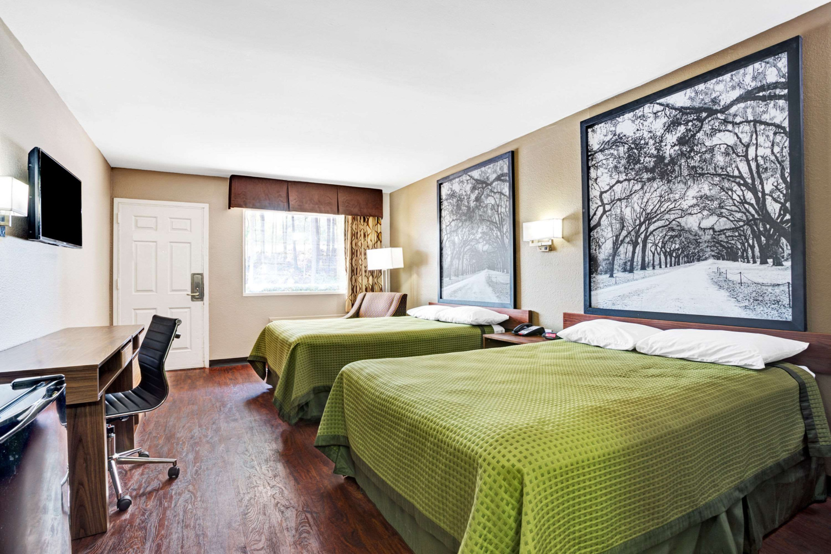 Photo - Motel 6 Atlanta, GA – Atlanta Airport East