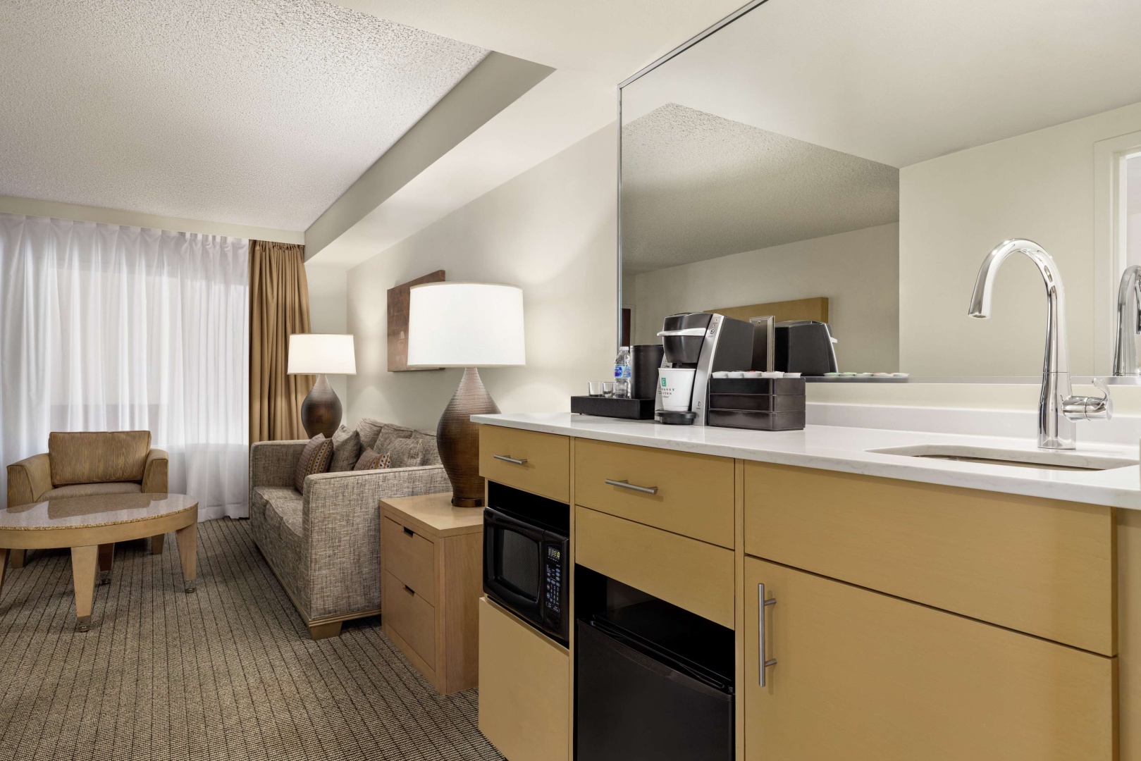 Photo - Embassy Suites by Hilton Denver International Airport