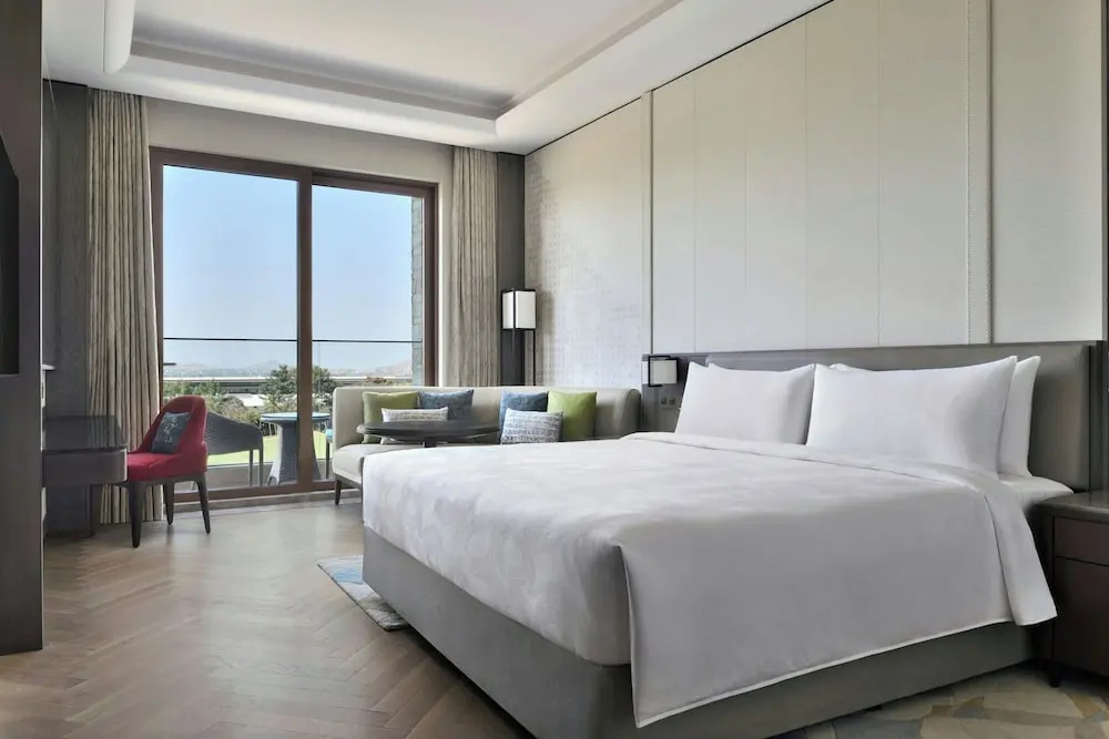 JW Marriott Bengaluru Prestige Golfshire Resort & Spa