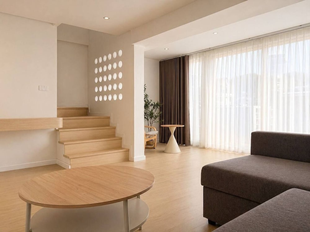 Foto - Spacious 4BR Muji Home With Loft & Pool in Ekkamai