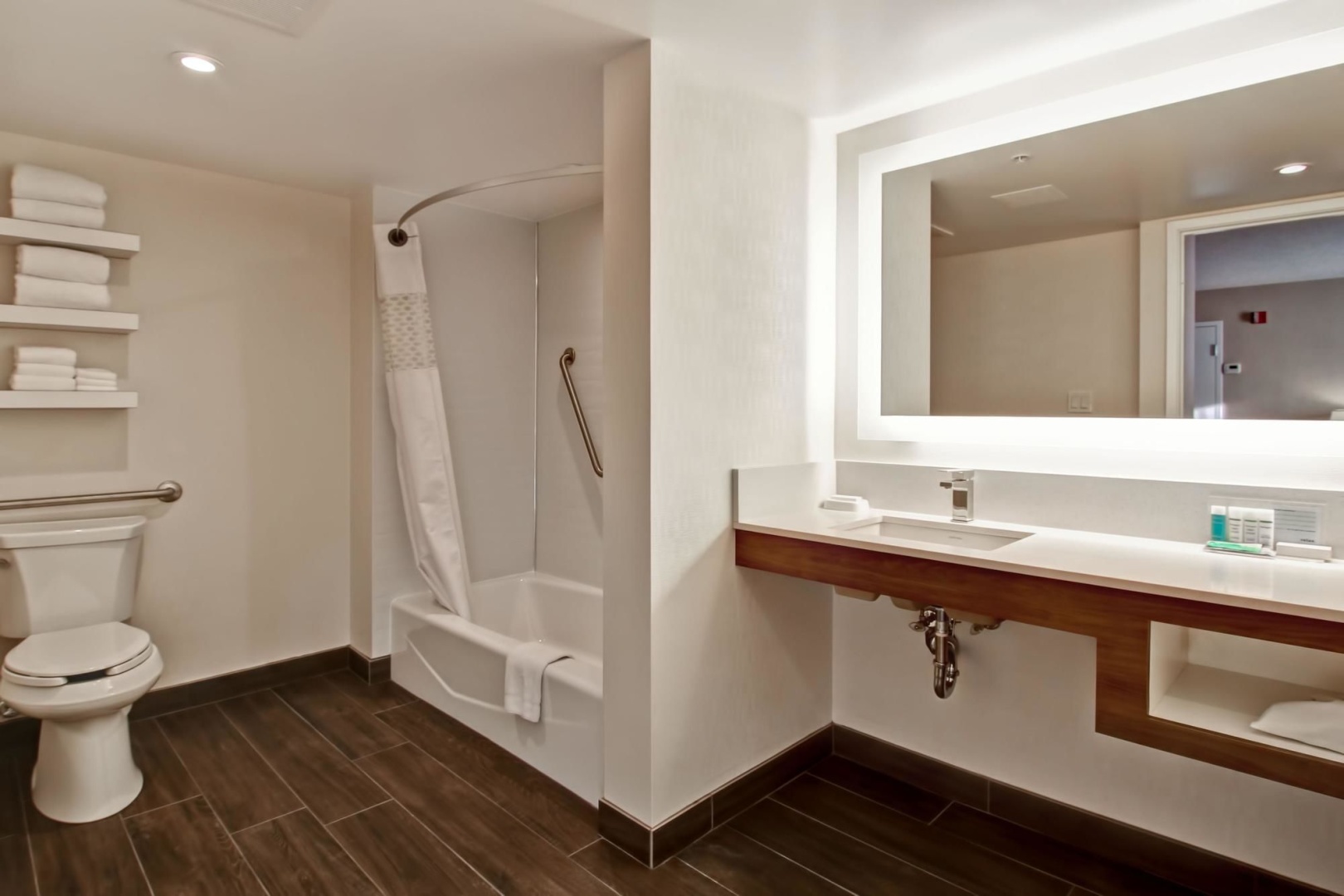 Foto - Hampton Inn & Suites by Hilton Calgary-Airport