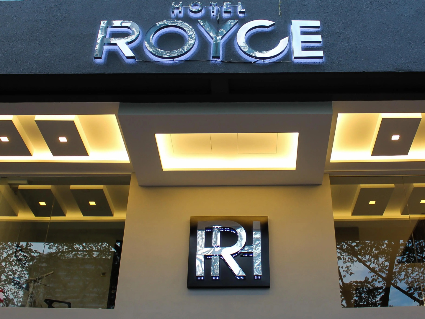 Photo - BRYQS Hotel