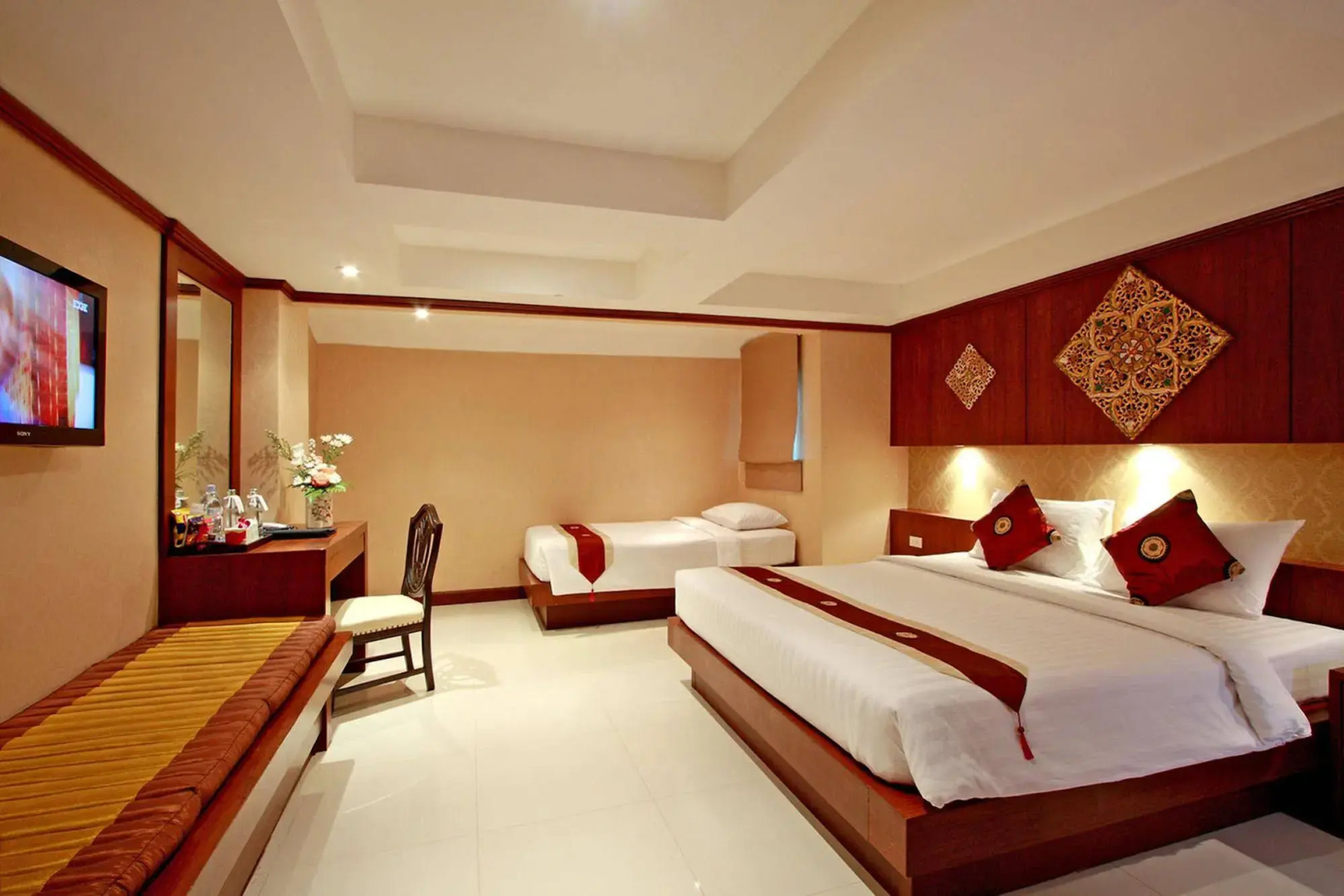 Foto - Rayaburi Hotel, Patong