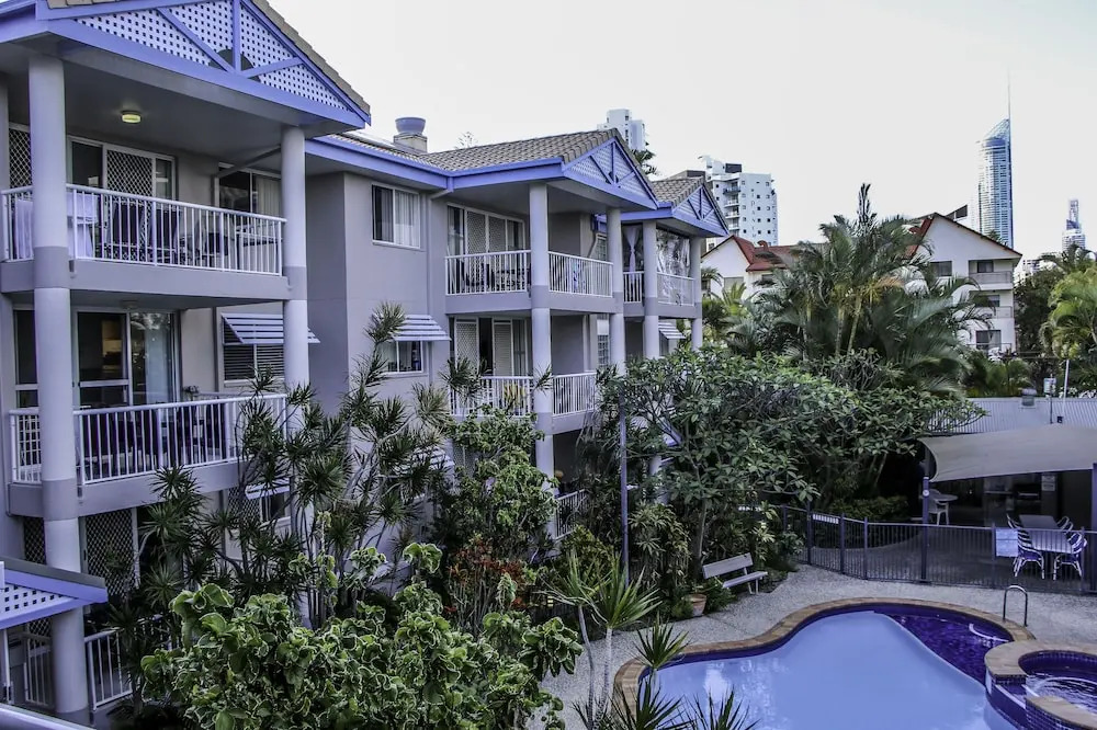 Photo - Surfers Beach Holiday Apartments