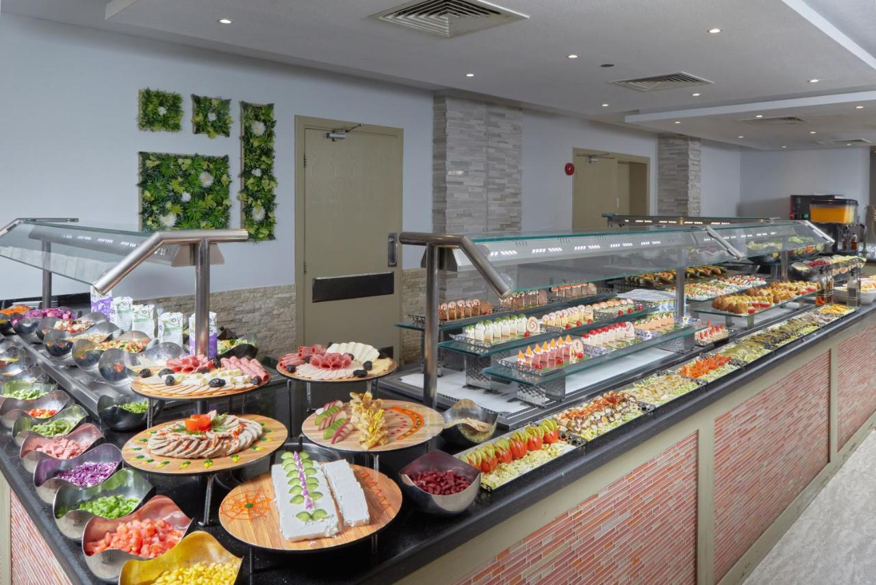 Photo - Naama Waves Hotel